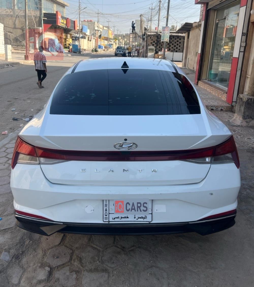 هیوندای ئەلەنترا